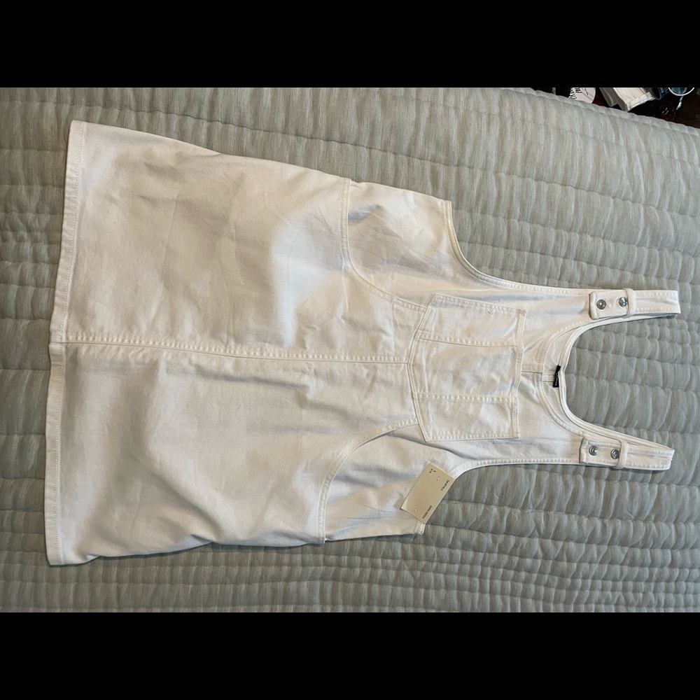 Nwt AE overall dress